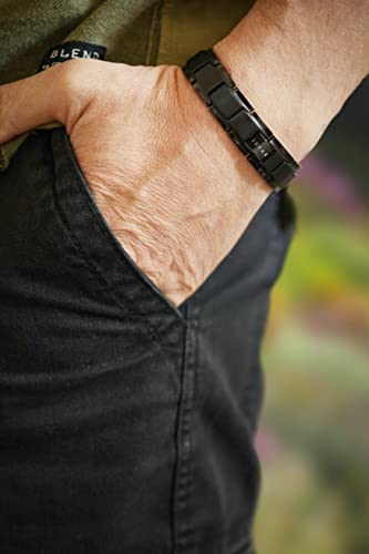 LUXAR Men's Titanium Link Bracelet | Solid Titanium Adjustable Bracelet Designed for Men | Explore The World of Luxar2