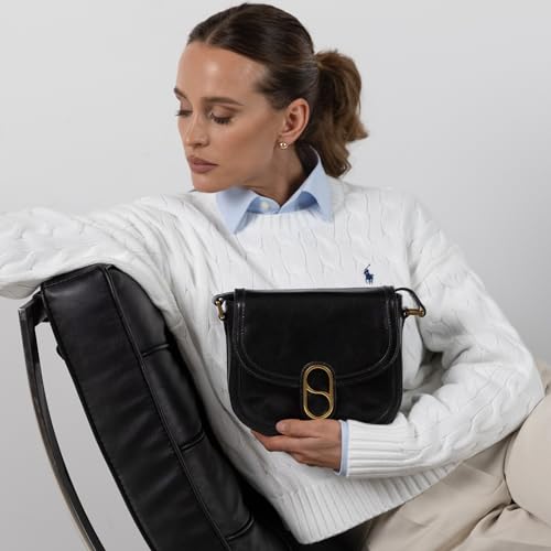 Image of Time Resistance Full-Grain Leather Crossbody Bag - Shoulder Bag with Magnetic Closure - Leather Messenger Bag for Women
