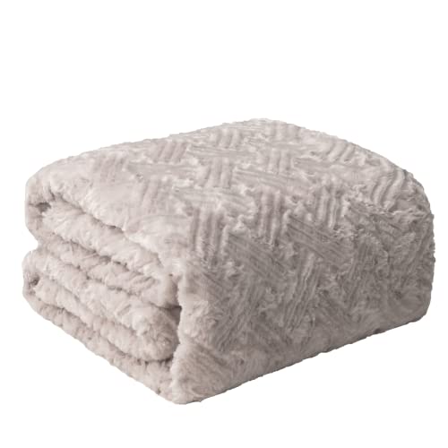 Dada Bedding Lavender Grey Faux Fur Throw Blanket - Dreamy Geometric Embossed Sherpa Backside - Super Soft Warm Cozy Plush Fluffy - 50" X 60" #TOP7