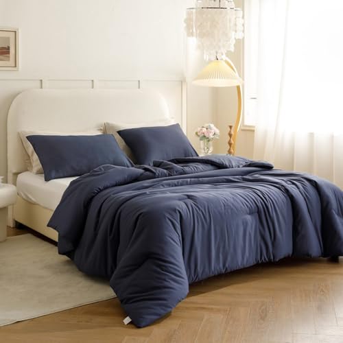 Image of ROSGONIA Oversized Queen Comforter Navy Blue, 3pcs (1 Comforter & 2 Pillowcases) Lightweight Oversized Queen Comforter Sets Bedding Blanket Quilts