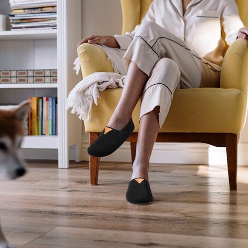 House Slippers with Rubber Sole Unisex Warm Bedroom Shoes for Women/Men Soft Lightweight Non Slip Socks Slippers Indoor and Outdoor2