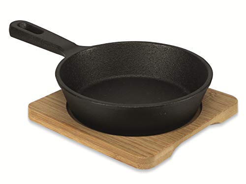 Behandelde gietijzeren tapas serveerschaal met houten voet Single