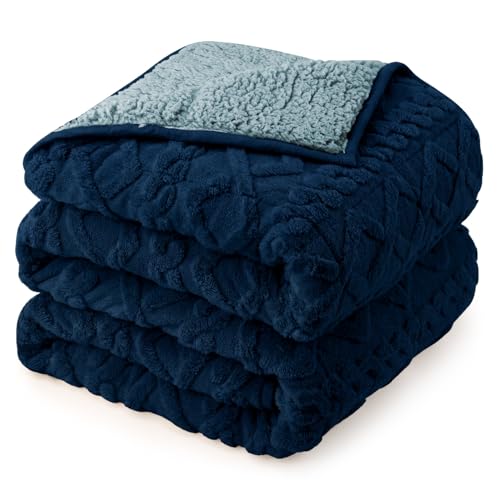 Image of Drewin Queen Size 15lbs Weighted Blanket for Adults, Dark Navy Soft Cozy Jacquard Sherpa Weighted Blankets for Sleeping and Calming, Fluffy Throw Blanket for Couch Bed, 48 x 72 inches