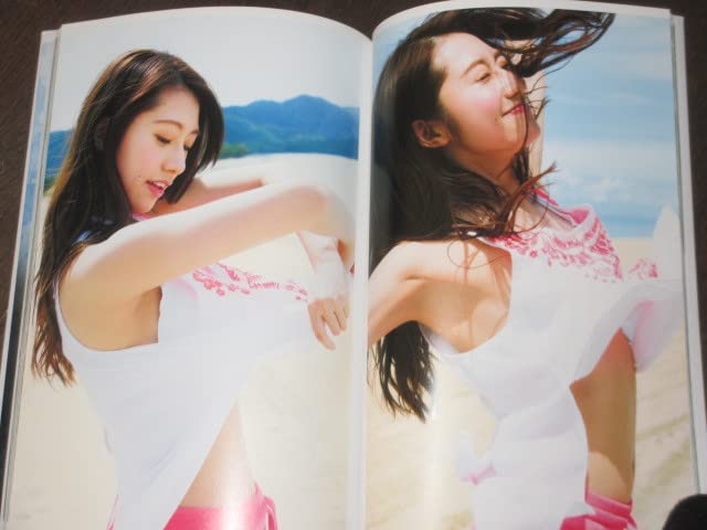 Amazon.co.jp: 元乃木坂46 桜井玲香 ファースト写真集「 自由という