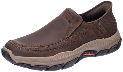 Image of Skechers Men Pull On Loafers