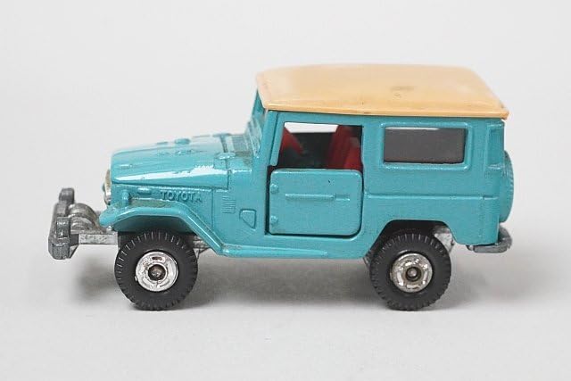 Amazon | トミカ 1/60 ミニカー ランドクルーザー日本製 黒箱 2-2-4