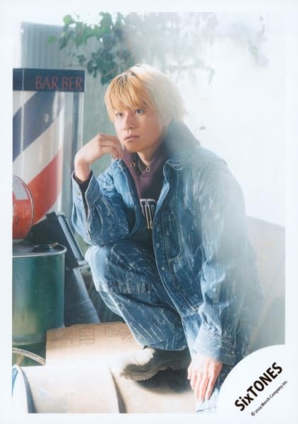 Amazon.co.jp: Six TONES 公式 生 写真（森本慎太郎）ST01519 : おもちゃ
