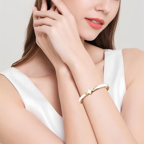 Clover Bracelet Set for Women – 18K Gold Plated Four Leaf Clover Bangle and Lucky Clover Bracelet Set - Lucky Clover Black/White Jewelry for Women 7