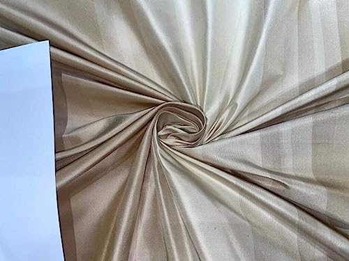 Tissu taffetas de soie pour confectionner votre décoration d'intérieur raffinée