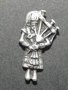 Scottish Piper Bagpipe Player - Badge Hand Made from Solid Pewter in The UK + Free 59 mm Button Badge