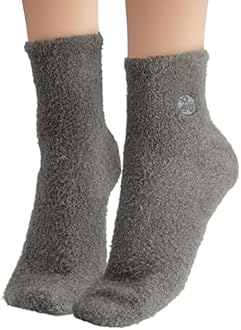 Earth Therapeutics Aloe Vera Socks – Infused with Natural Aloe Vera & Vitamin E – Helps Dry Feet, Cracked Heels, Calluses, Rough Skin, Dead Skin - Use with Your Favorite Lotions - Gray