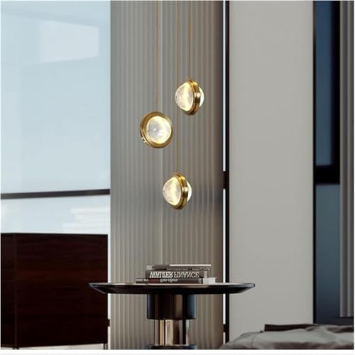 Suspension luminaire cage d'escalier et bar effet pluie de cristal