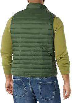 Amazon Essentials Men's Lightweight Water-Resistant Packable Puffer Gilet