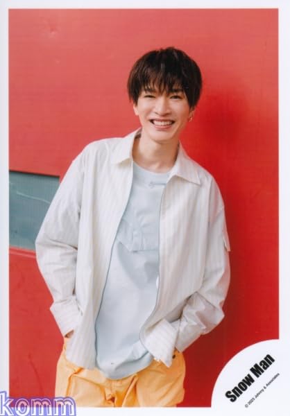 Amazon.co.jp: Snow Man 公式 生 写真（深澤辰哉）SM02473 : おもちゃ 