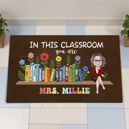 QTBOBKING Personalized Classroom Door Mat, in This Classroom You are Kind, Creators, Unique Doormat, Back to School Gift, Classroom Decoration, Welcome Classroom Gift for Teacher Woman her