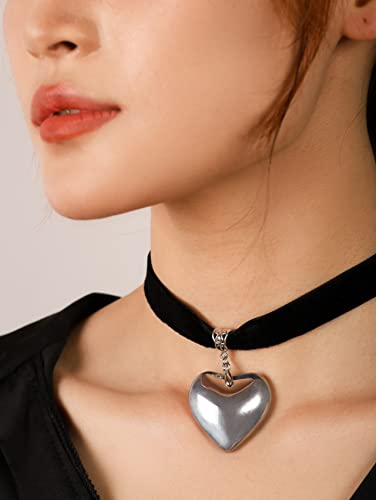 Sacina Black Heart Choker, Heart Necklace, Gothic Goth Vintage Necklace, Valentine Gift, Christmas Jewelry Gift for Women4