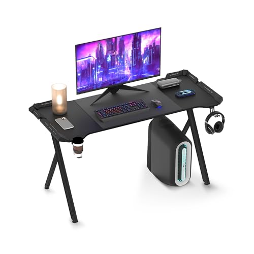 Bureau de gaming 140 cm illuminé pour optimiser votre espace streaming