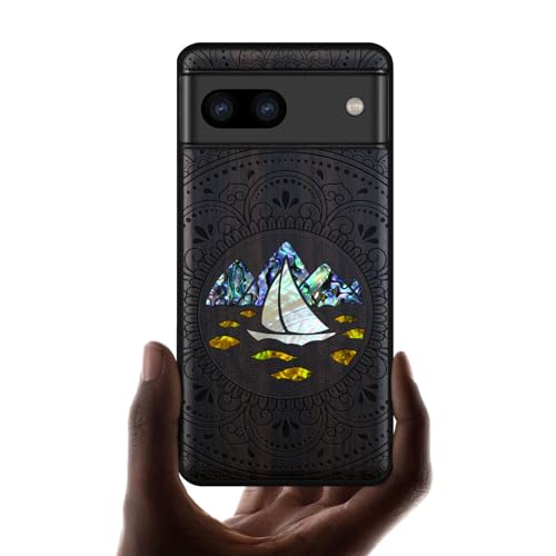 Coque Pixel 7a en bois sombre gravé à la main Coque unique mandala océanique