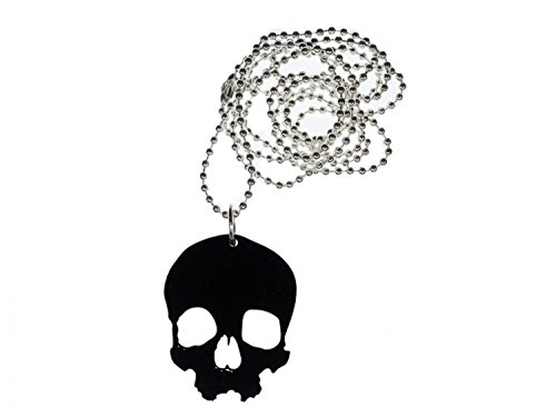 Collier crâne acrylique noir parfait pour vos soirées Halloween et rock