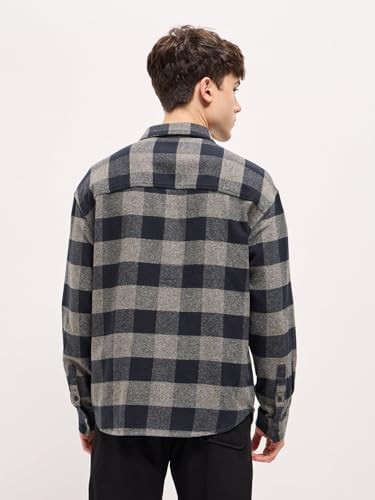 Image of THE BEAR HOUSE Men's Cotton Checked Flannel Overshirt
