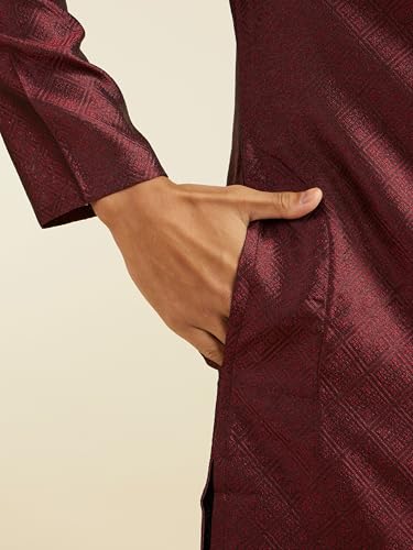 Image of DIWAS BY MANYAVAR Men's Art Silk Thread Work Kurta (1pc)