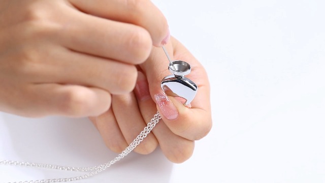 Collana Memoriale Forever In My Heart: Urna Per Ceneri In Acciaio Inox