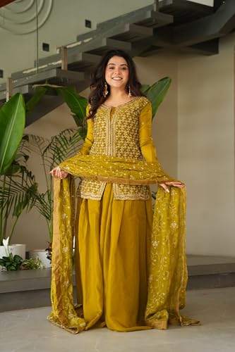Traje de trabajo bordado para reuniones importantes y eventos de oficina 2