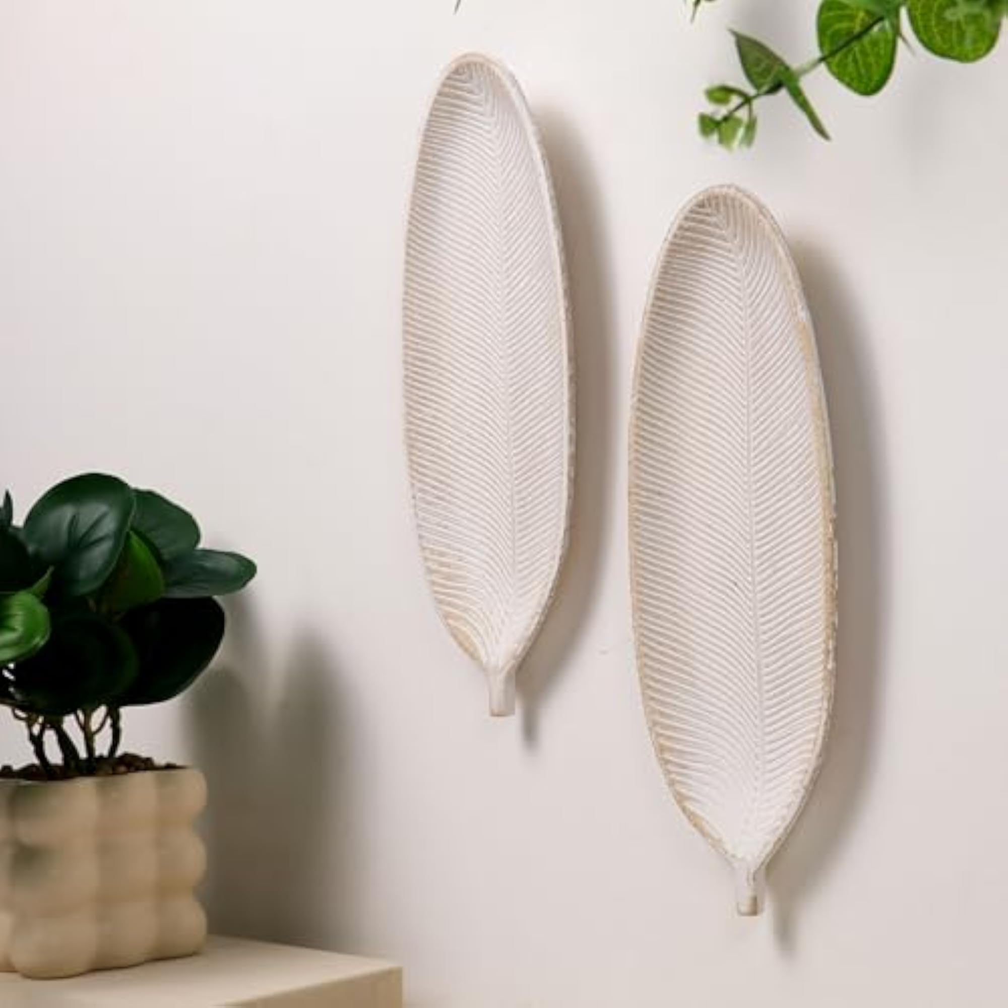 Wooden Tray for Decoration, Leaf Shape Wall Décor