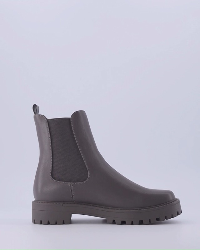Amazon.com | CUSHIONAIRE Felix Slip-On Chelsea Boots for Women