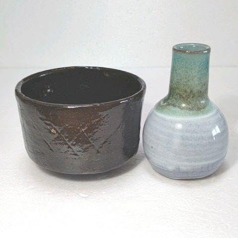 Tea utensils: Matcha rice bowl and one vase