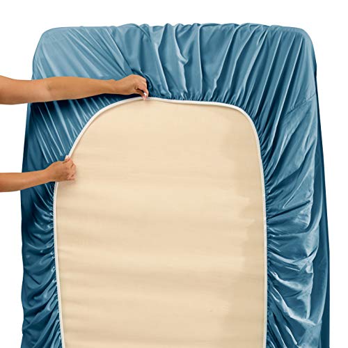 Image of Hearth & Harbor Extra Deep Pocket Sheets - 4 Piece Hotel Luxury Bed Sheets Set Fits Up to 24 inch Mattress - Ultra Soft Luxury Bed Sheet Set - Soft & Breathable, Cal King, Blue Heaven | 4 Piece Bed Sheet Set, Ultra Soft & Breathable, Fits Up to 24 inch Mattress, Hotel Luxury