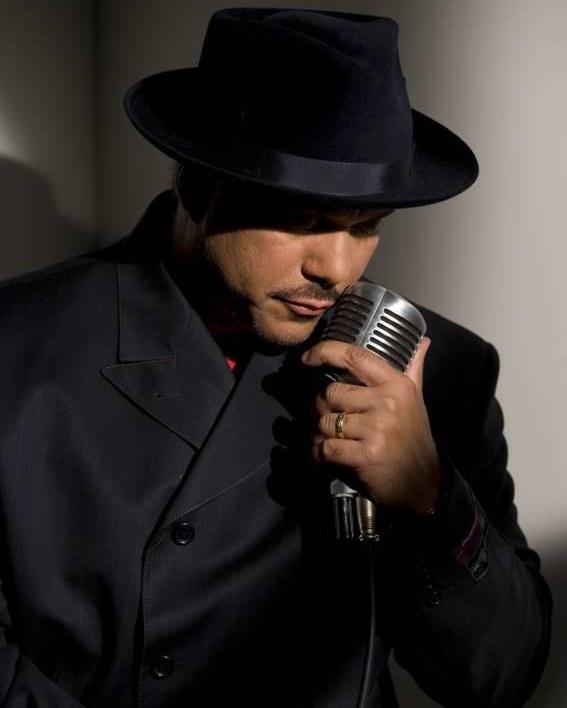 Howard Hewett