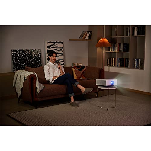LG HU915QE UST projector