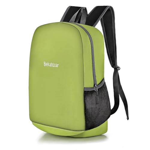Ultraleggero 20L Compatto Progettazione: Questo zaino ultraleggero soft shell ha 1 scomparto principale, due tasche laterali con bungees per bottiglia d'acqua, ombrello, occhiali da sole, ecc., spazioso per uso quotidiano pacchetto leggero.