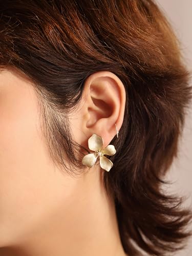 OJERRY Elegant Pastel Flower Stud Earrings for Women, Floral Earrings Jewelry Accessories Romantic Cool Gifts for Her Women in Their 20s 30s4