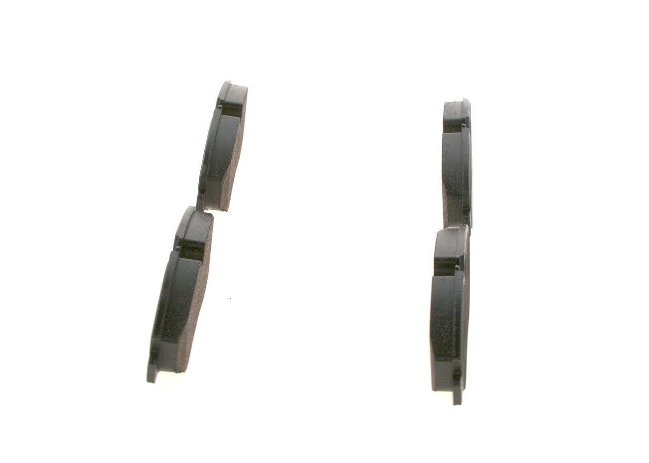 Bosch BP1031 - Plaquettes de Frein Avant pour Voiture - Jeu de 4 | Qualité Bosch - Réduction du Bruit et de la Poussière - Certifié ECE-R90 - Sans Cuivre - Avec Accessoires