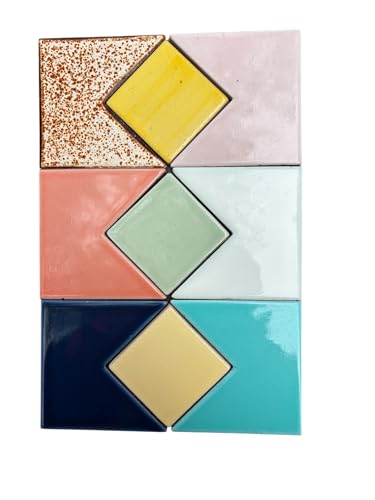 DESIGN MODERNO: Composizione geometrica con rombi e triangoli in diverse tonalità pastello per un effetto contemporaneo e vivace