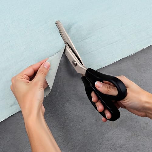 Handi Stitch Zackenschere mit Fadenschneider - Schneiderschere Stoffschere Zickzack 22,86cm Edelstahl Griff Schwarz – Schere Scharf zum Schneiden von Stoff, Kleidung, Textilien, Nähen, Papier, Basteln