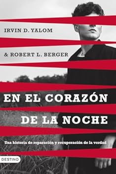 Hardcover En el corazón de la noche: Una historia de reparación y recuperación de la verdad Book