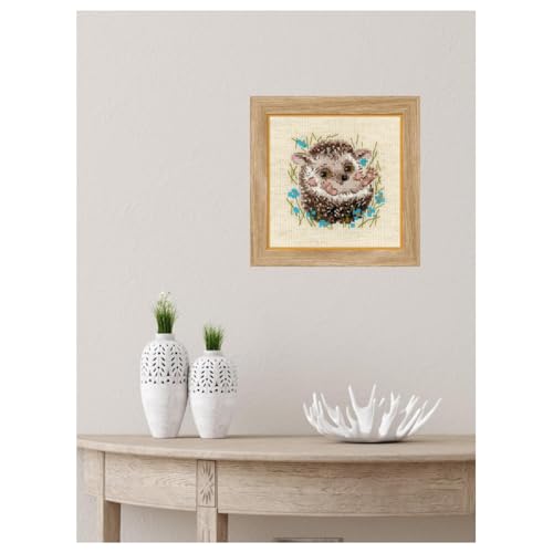 Image of RIOLIS R1753 Little Hedgehog Counted Cross Stitch Kit 5.12 x 5.12 in