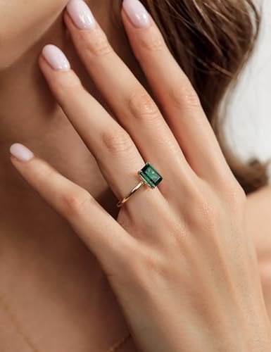 3CT 925 Sterling Silver Engagement Ring for Women Solitaire Created Green Emerald Simple Wedding Band Promise Rings for Her Size 5-102