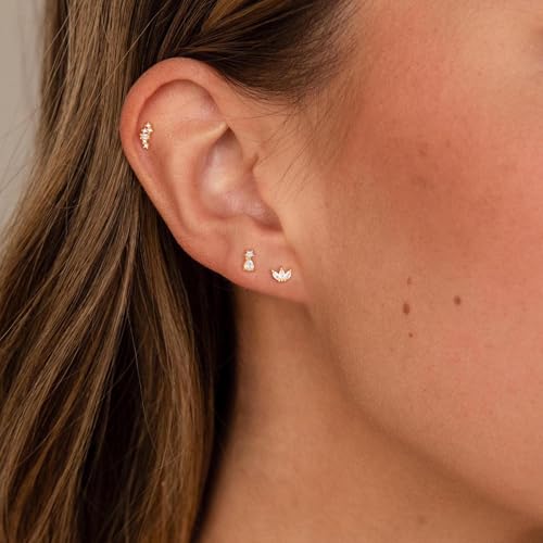 Flat Back Earrings for Women, 14K Gold Plated Cartilage FlatBack Stud Earrings Set Hypoallergenic Gold Earring Stacks Trendy Dainty Conch Tragus Helix Piercing Jewelry for Women 6PCS2