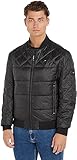 HOCHWERTIGES MATERIAL: Die robuste Jacke besteht aus 100% recyceltem Polyester.