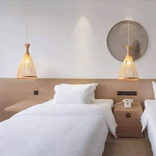 Lámpara colgante de bambú triangular para iluminar tu dormitorio con calidez 4
