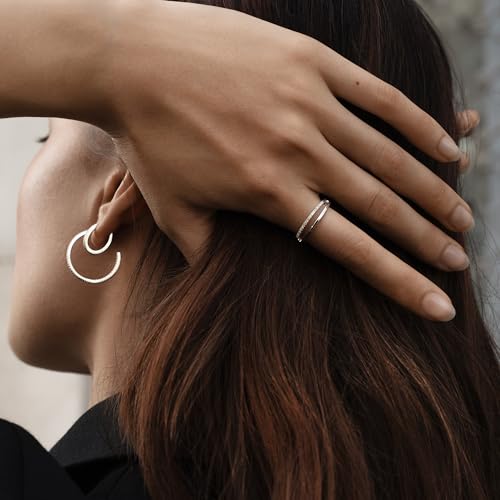 Duo Ring | Natural White Diamond 18 pc | White Rhodium | 925 Sterling Silver | 4.80 x 1.40 mm2