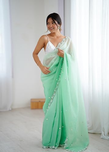 Image of Women's Chiffon Embellished Saree With Unstitched Blouse Piece