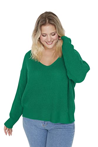 Trendyol Pull uni à col en V Grande Taille Maillot de survêtement, Vert, 5X-Large Femme Cover