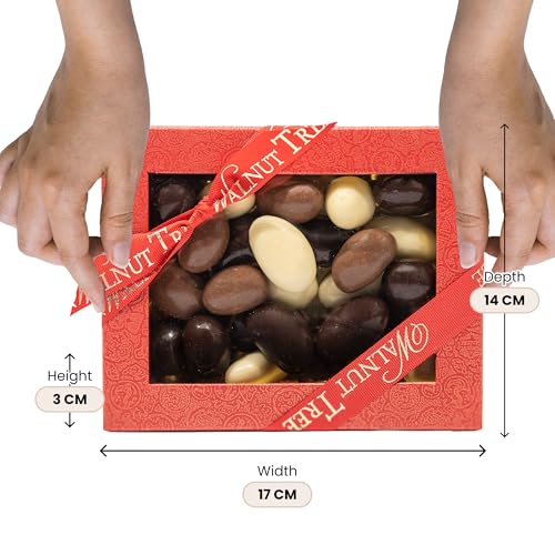 Walnut Tree – Gourmet Almonds Gift, Covered in Milk Chocolate & Dusted with Cinnamon – Handpacked in the UK – Great Taste Award Winner – Luxury Gift Selection, Birthday, Anniversary, 300g