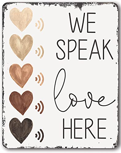 Bioprocess Póster de inclusión We Speak Love Here Inclusion, póster de igualdad y diversidad, para aula, igualdad, sin racismo, decoración de pared, decoración de pared, póster de metal de 8 x 12