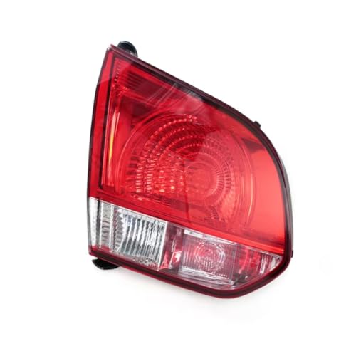 Feu arrière pour Golf Mk6 cassé ? Remplacez la lampe intérieure gauche